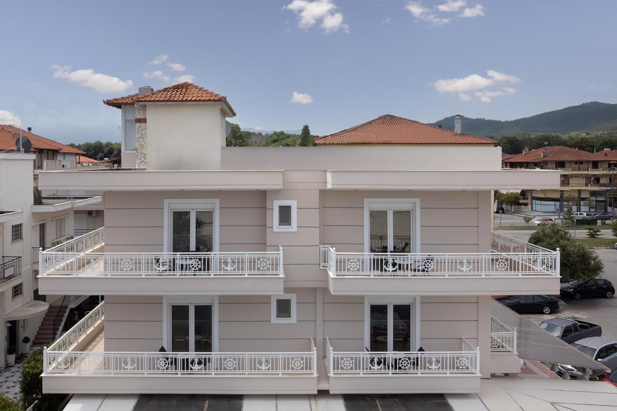 Agyra Seaview Hotel By Panel Hospitality Neoi Poroi Exterior photo